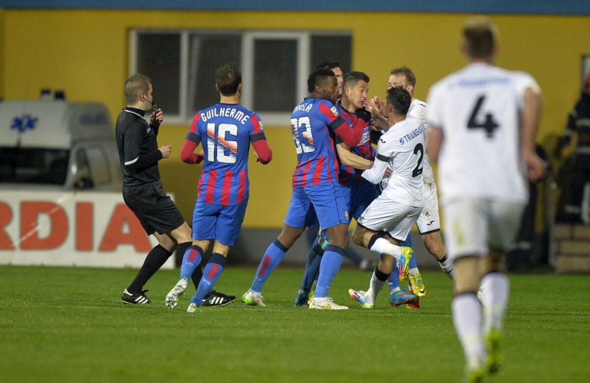 Cu "Motoreta" spre titlu » Adi Popa, gol superb la 2-1 cu Mediaș! Iar Steaua rămîne la 7 puncte de ASA Tg. Mureș