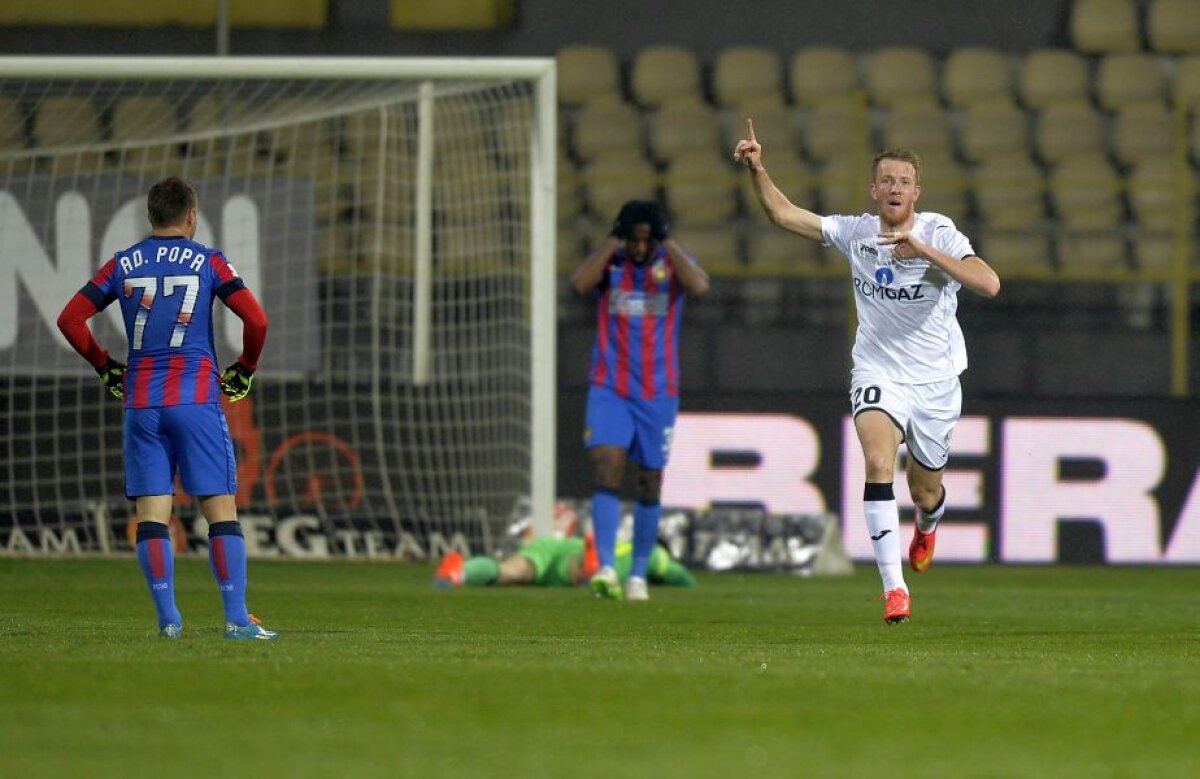 Cu "Motoreta" spre titlu » Adi Popa, gol superb la 2-1 cu Mediaș! Iar Steaua rămîne la 7 puncte de ASA Tg. Mureș