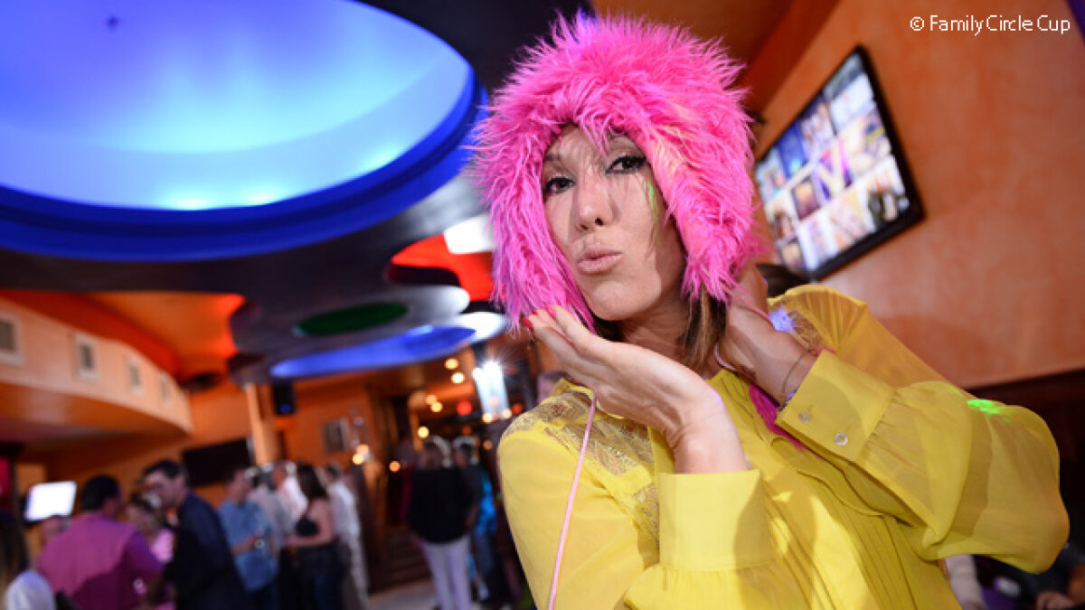 GALERIE FOTO Imagini spectaculoase! Jucătoarele de tenis au petrecut la Charleston » Alexandra Dulgheru l-a imitat pe Michael Jackson