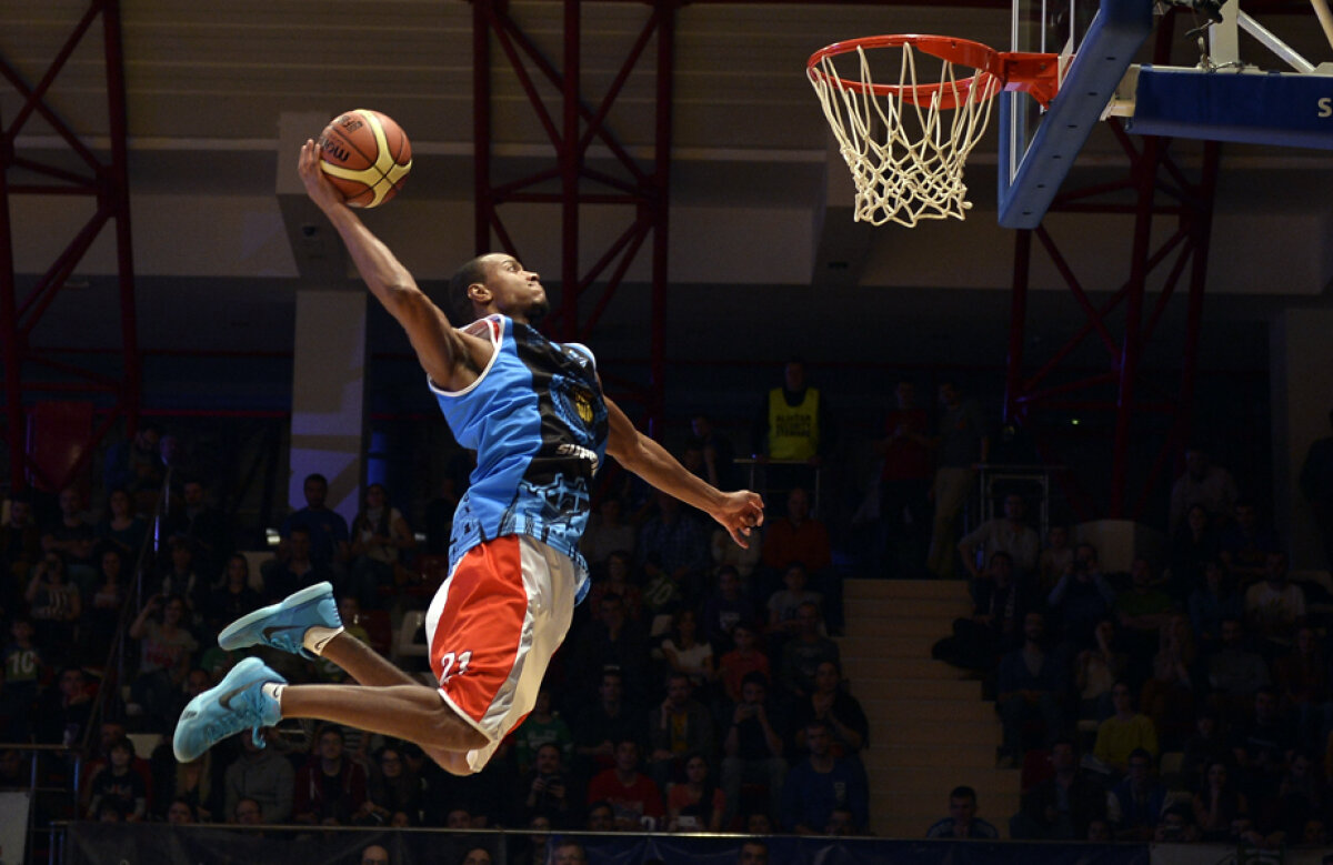 FOTO Străinii au luat crema » Românii au fost surclasaţi la All Star Game-ul ligii naţionale