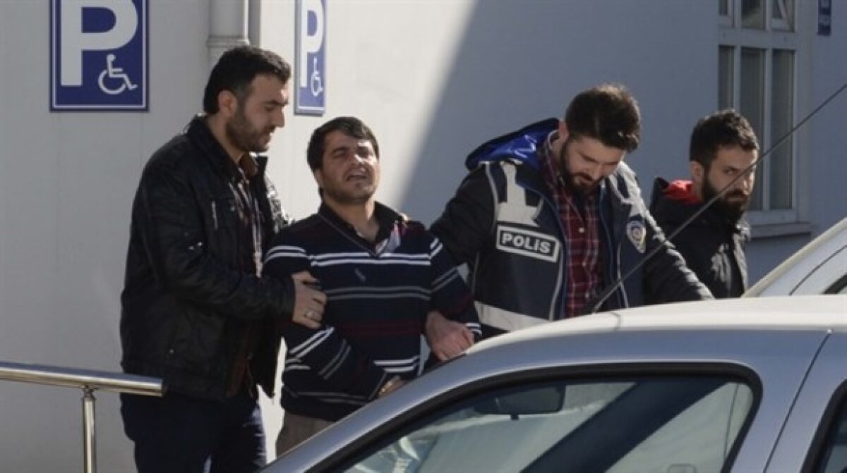 Doi suspecți arestați în atacul asupra autocarului lui Fener » Cum au fost prinși de polițiști