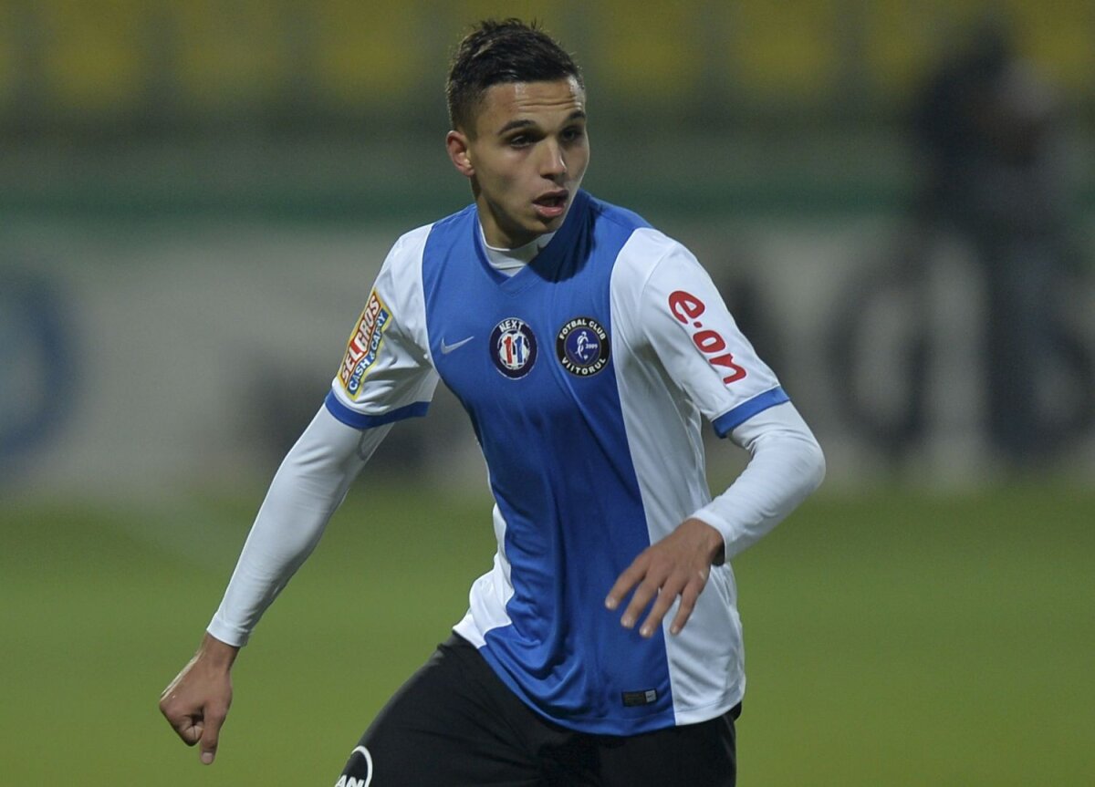 Două comori » Doi jucători români fac parte dintr-un top al celor mai valoroși 500 de fotbaliști din lume