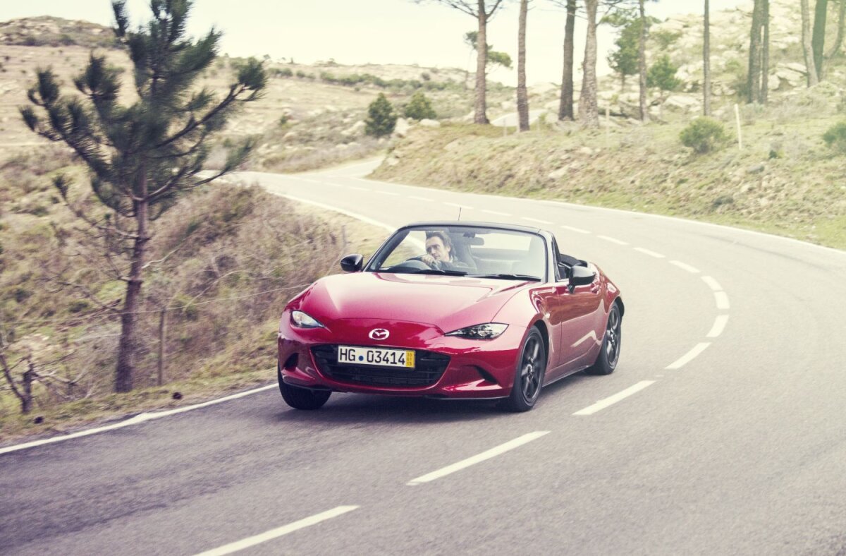 Micul monstru » Drive test cu Richard Hammond la volanul celei mai vîndute mașini sporturi cu două locuri