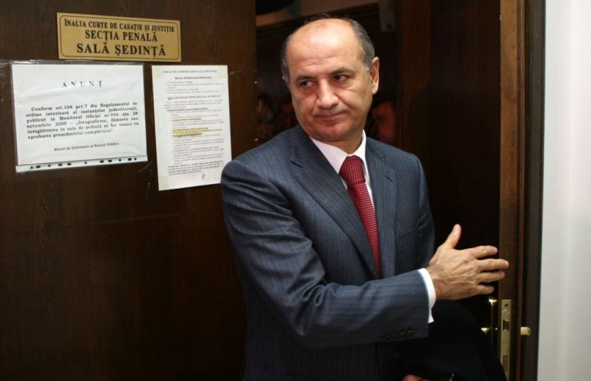 Copos, mai rău ca turcii! Noi exemple » Nici un domnitor n-a scăpat neplagiat!