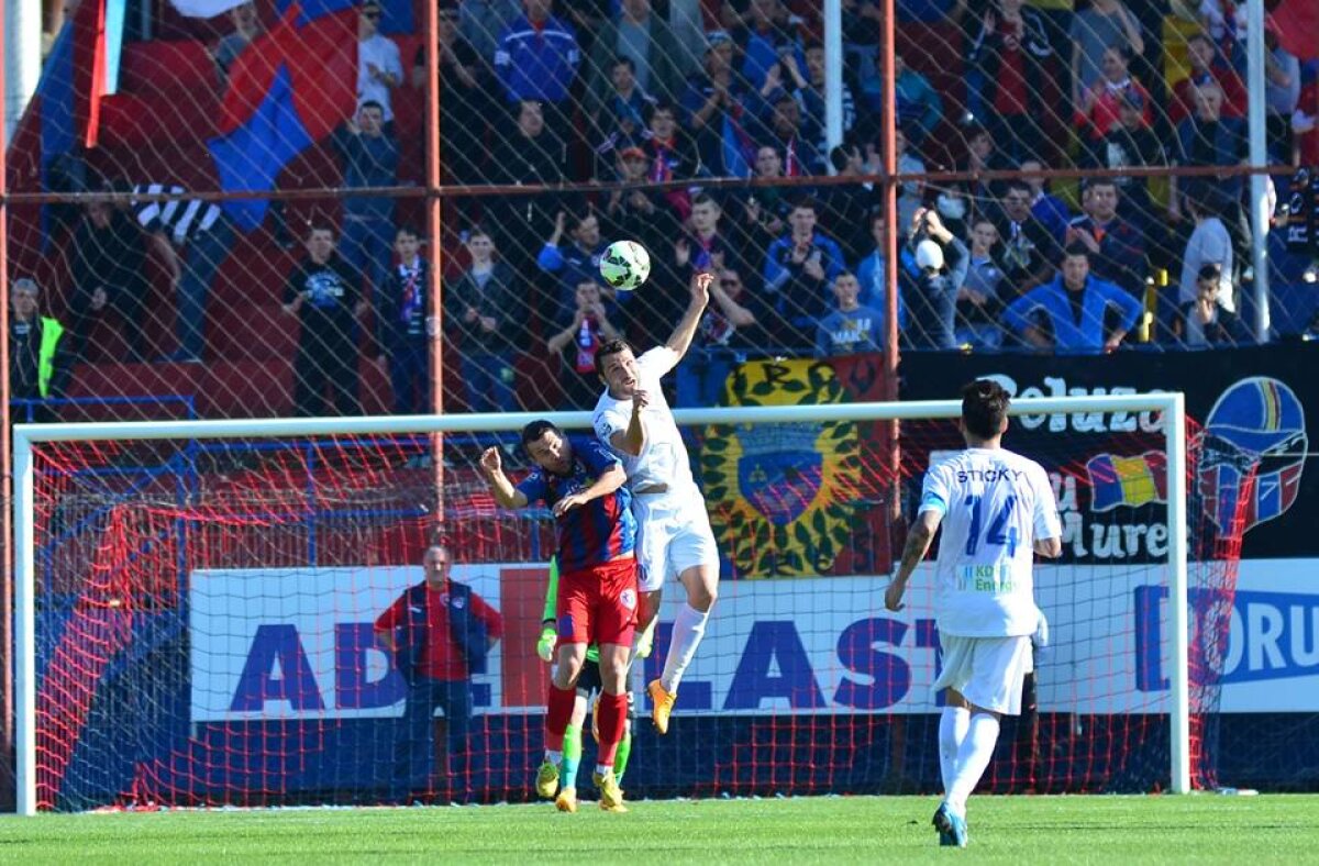 VIDEO și FOTO » ASA Tîrgu Mureș - CS U Craiova 2-1 » Mureșenii opresc invincibilitatea oltenilor și sînt la un punct de Steaua