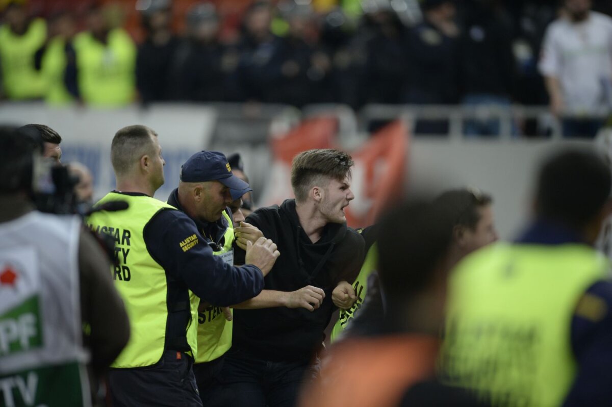 FOTO Bătaie pe teren și în tribune! Rapidiștii și-au pierdut cumpătul » S-a lăsat cu pumni și sînge