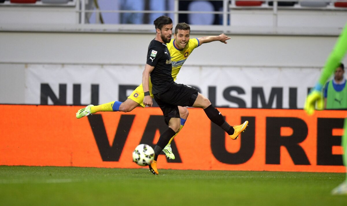 FOTO Alertă pentru roș-albaștri! Astra a ținut în șah campioana, 0-0, și diferența dintre Steaua și ASA Tg. Mureș s-a redus la două puncte