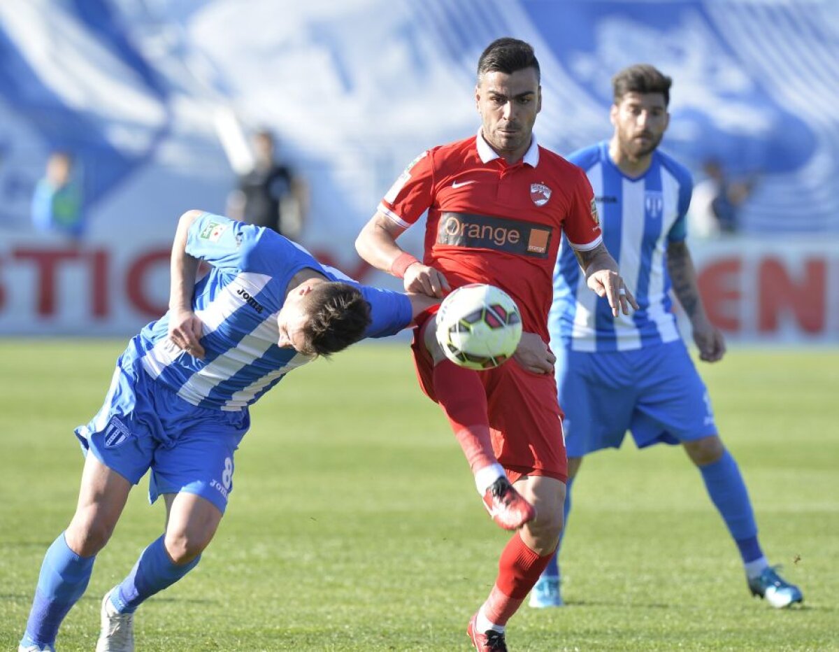 Incidente, cartonaşe şi ocazii, ingredientele meciului dintre CS U Craiova şi Dinamo, 0-0