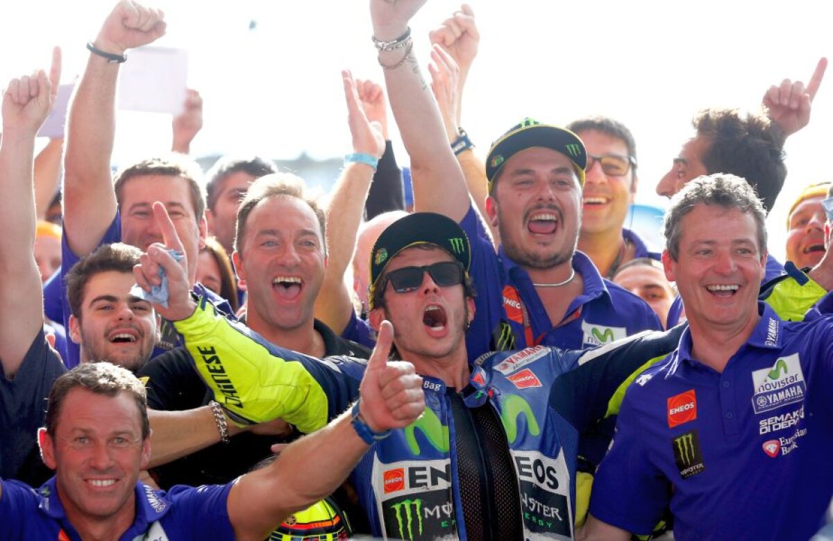 VIDEO și FOTO Victorie de senzație pentru Valentino Rossi în Marele Premiu al Argentinei! Marc Marquez a căzut după o ciocnire cu "Il Dottore"