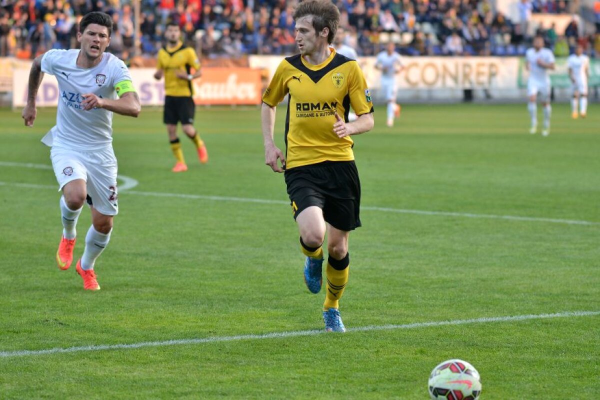 VIDEO + FOTO FC Brașov - Rapid 1-2 » Giuleştenii fac un pas uriaş spre salvarea de la retrogradare