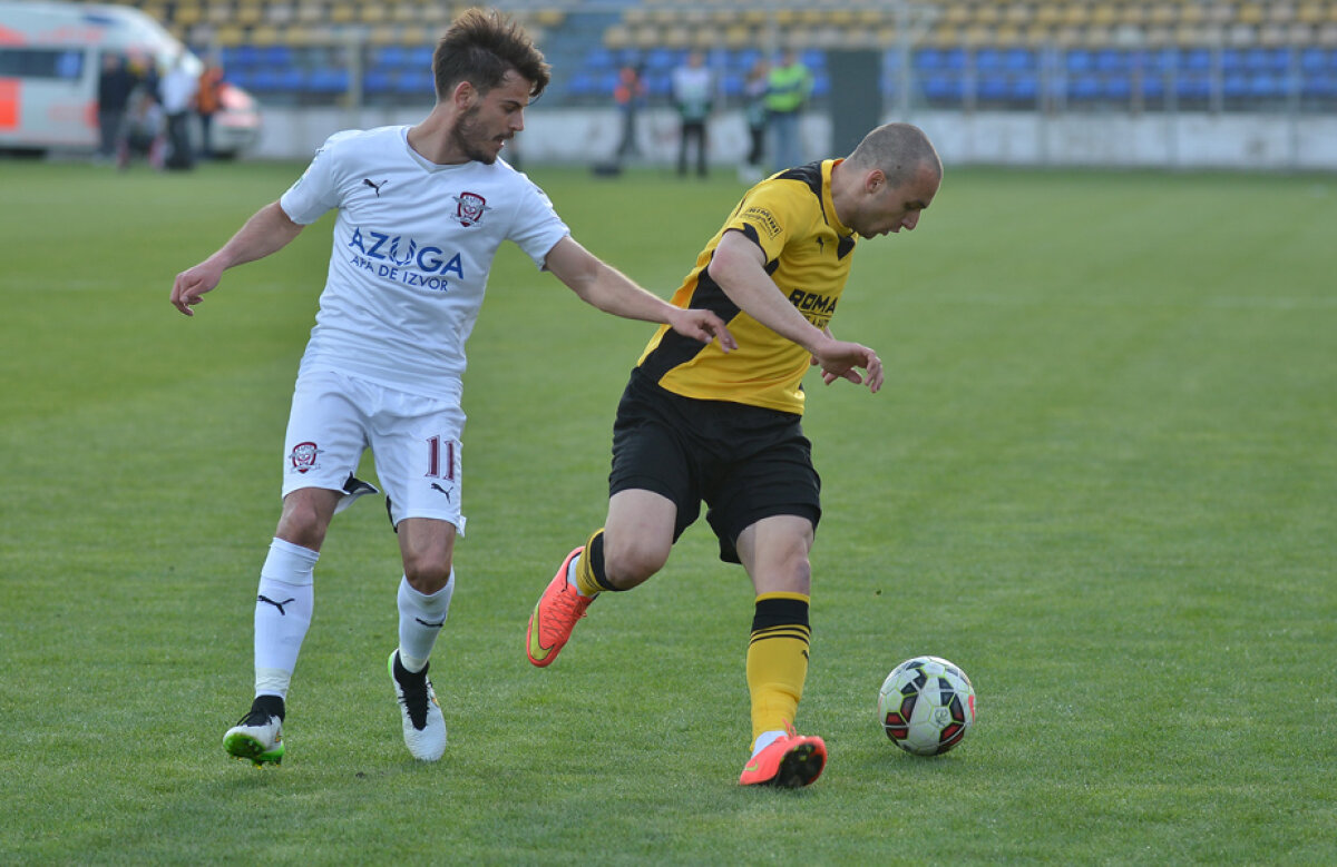 VIDEO+FOTO După 10 ani și două zile » Rapid a cîștigat pentru prima dată la Brașov, 2-1, după 10 ani