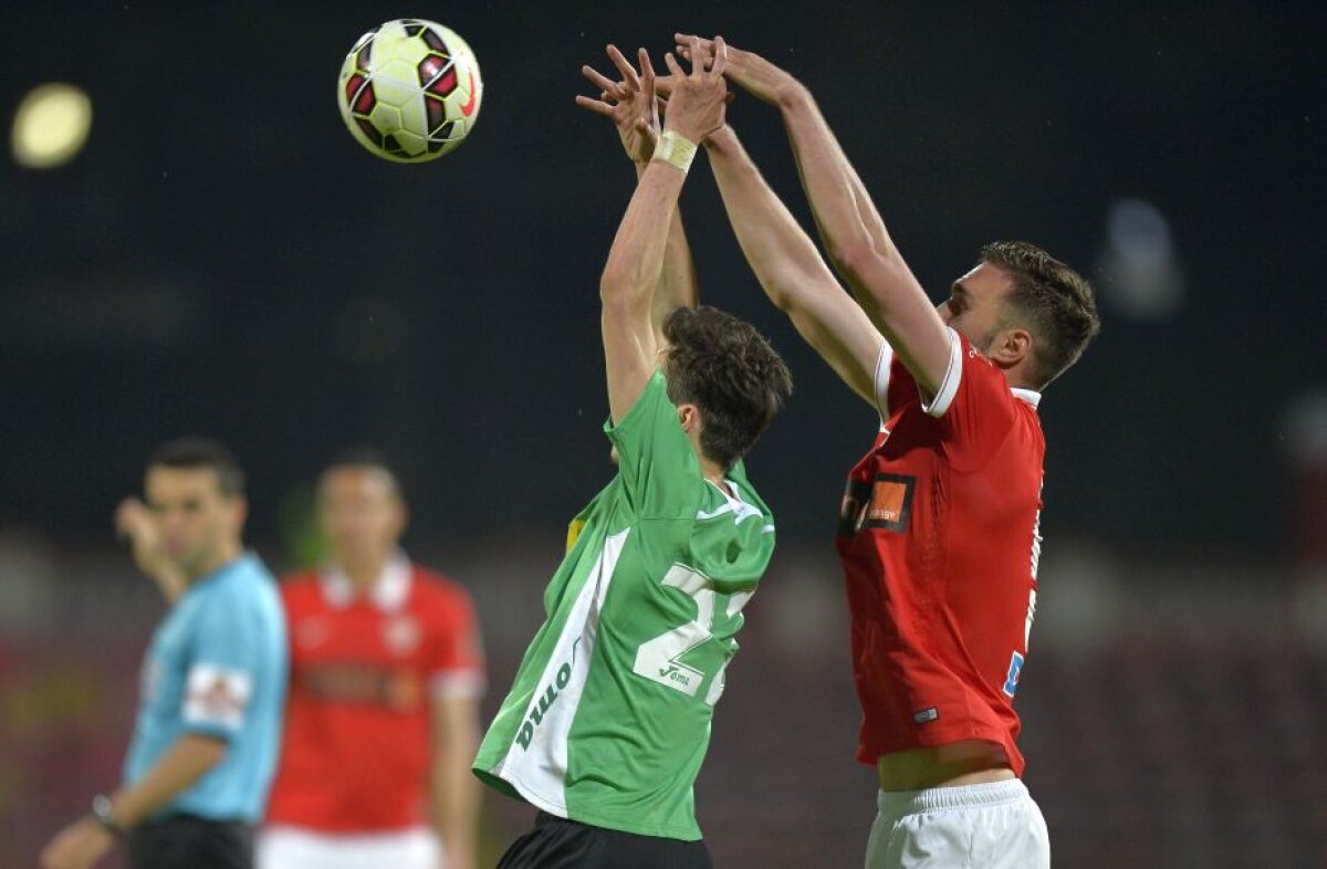 VIDEO+FOTO Fotbal cînd jucați? Fără idei, apatici și haotici, dinamoviștii au scăpat ieftin remizînd cu CFR, 1-1 în ”Groapă”