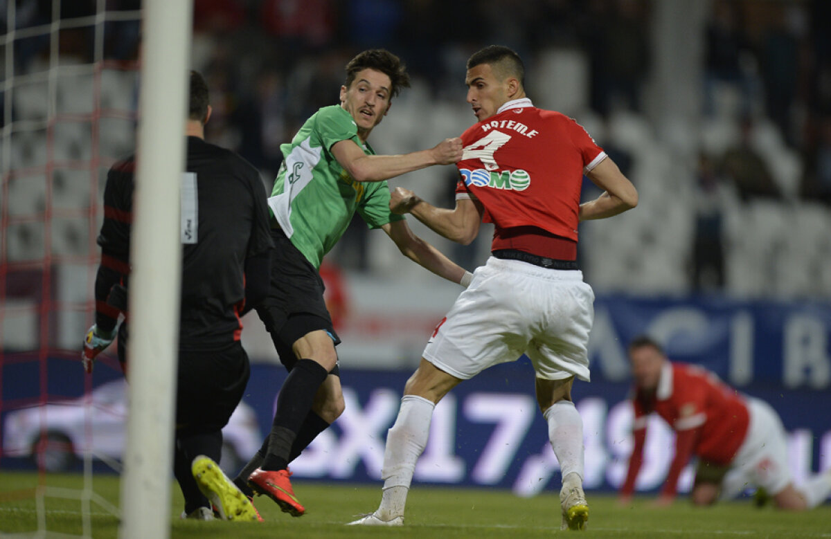 VIDEO+FOTO Fotbal cînd jucați? Fără idei, apatici și haotici, dinamoviștii au scăpat ieftin remizînd cu CFR, 1-1 în ”Groapă”