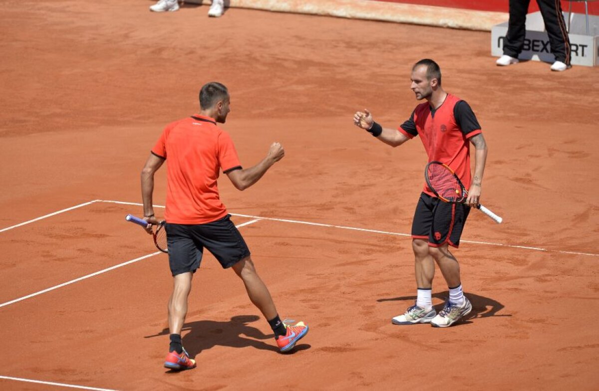 FOTO Adrian Ungur și Marius Copil au cîștigat trofeul la dublu la BRD Năstase Țiriac Trophy după o finală dramatică!