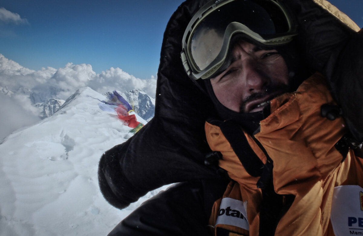 A fentat moartea a doua oară » Alpinistul român Alex Găvan a scăpat de avalanșele de pe Everest