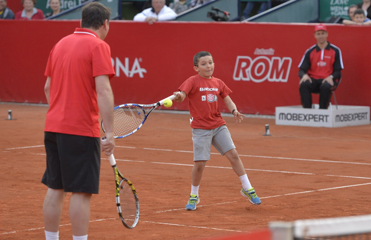 Energia din rachete » FOTOGALERIE de la meciul demonstrativ jucat la BRD Trophy