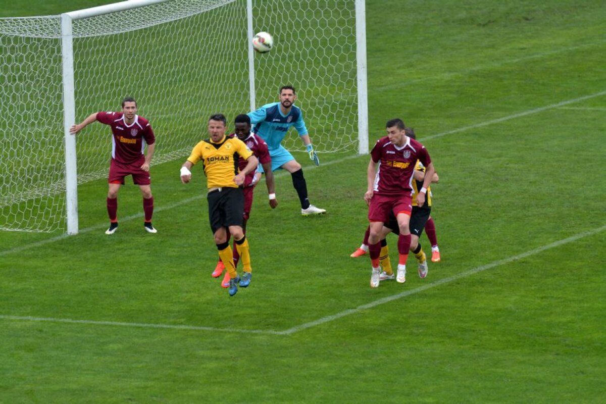 VIDEO + FOTO FC Brașov - CFR Cluj 2-2 » Gazdele au ratat ocazia de a se desprinde de zona retrogradării