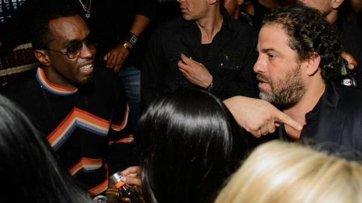 GALERIE FOTO De la Justin Bieber pînă la Michael Jordan » Paradă de staruri la Meciul Secolului