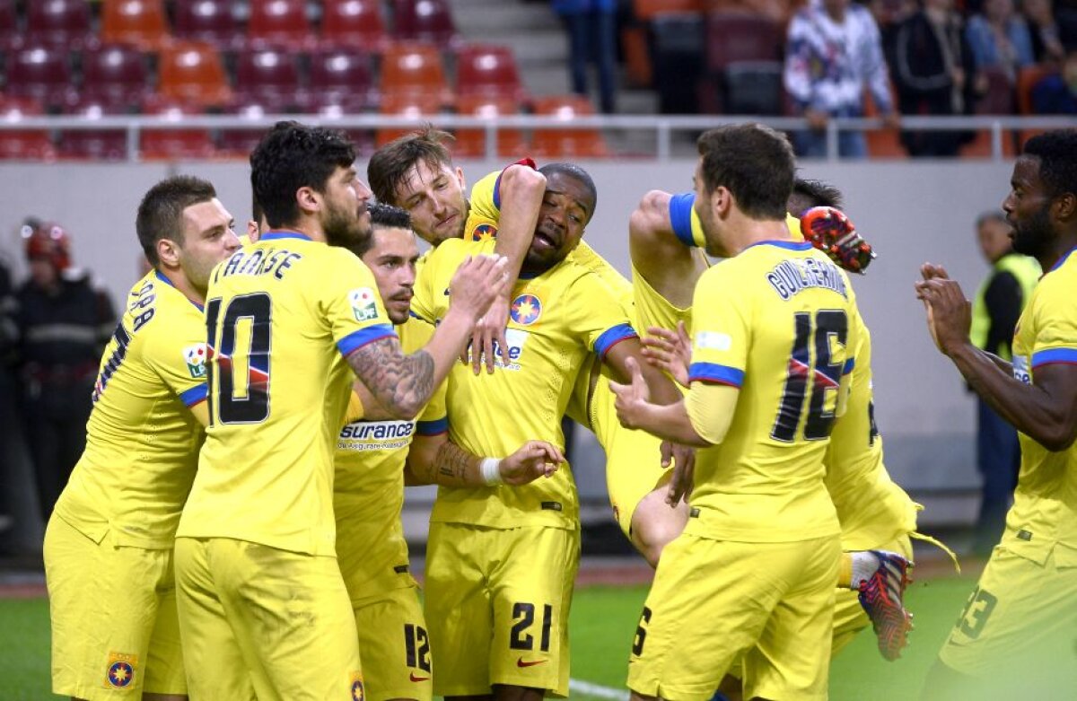 VIDEO și FOTO REVITALIZAȚI! Stanciu și Prepeliță o dezmembrează pe Dinamo, care o readuce pe Steaua în lupta pentru titlu