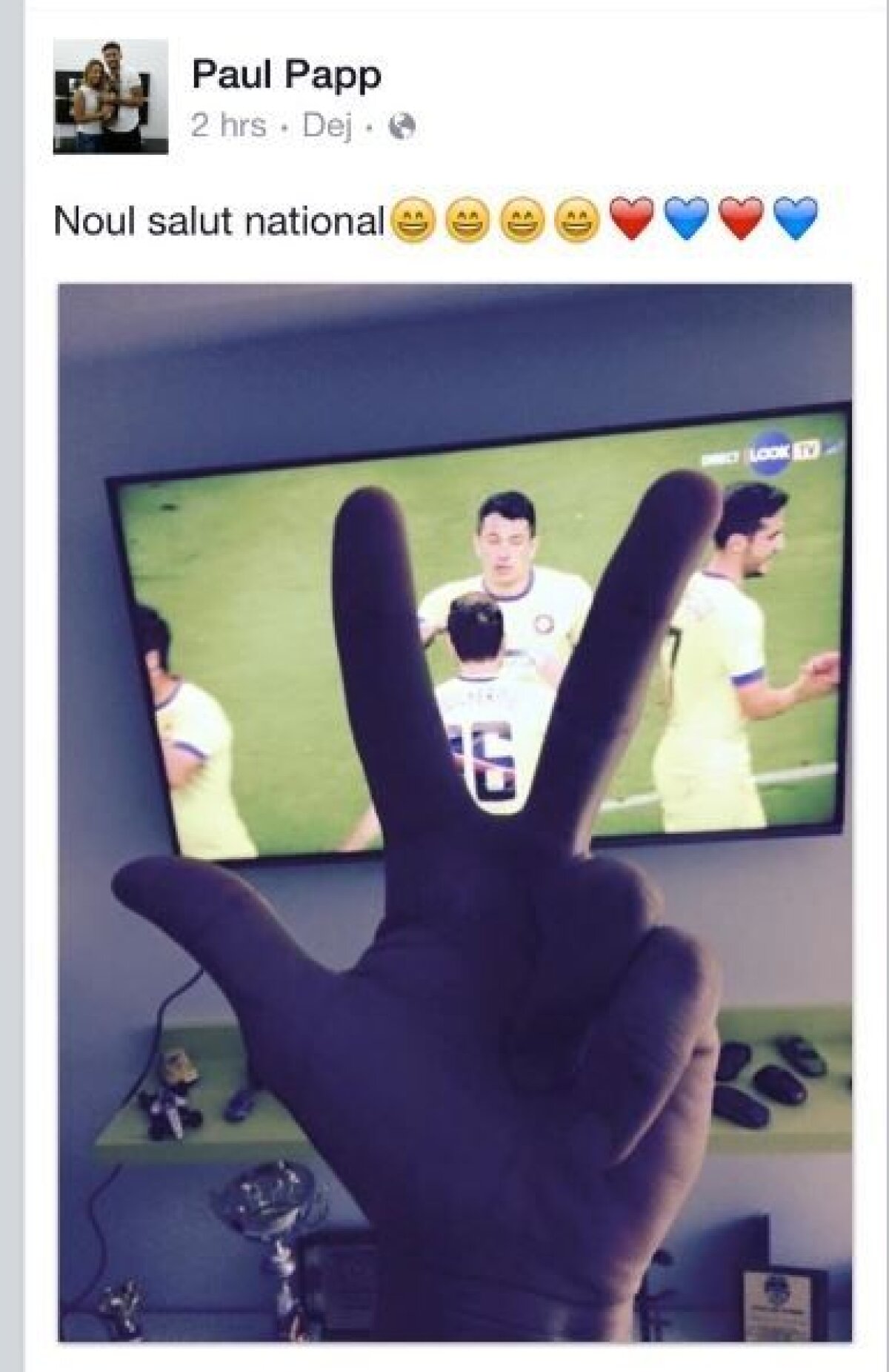 FOTO "Cîinii", ironizaţi » Steliştii au sărbătorit victoria cu Dinamo arătînd "noul salut naţional"