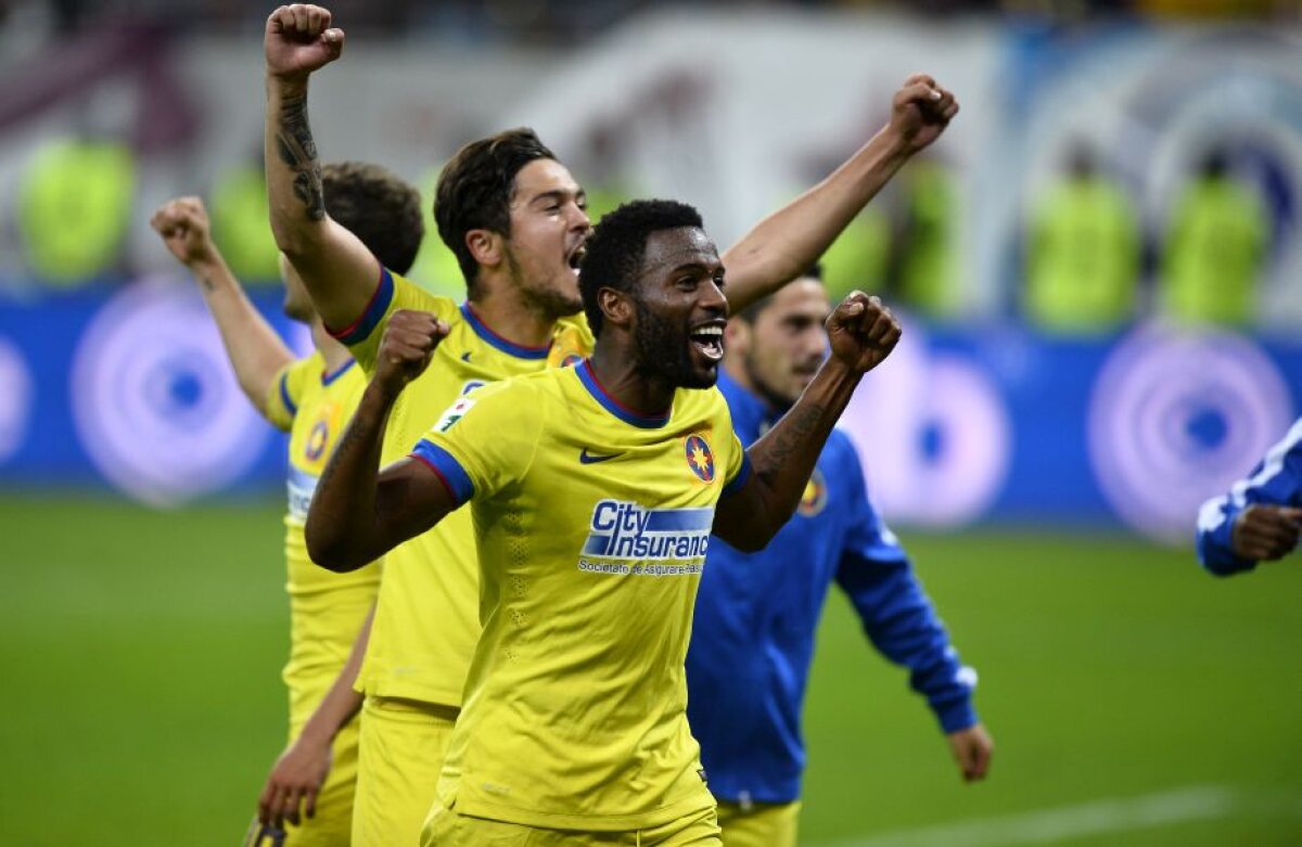 FOTO "Cîinii", ironizaţi » Steliştii au sărbătorit victoria cu Dinamo arătînd "noul salut naţional"