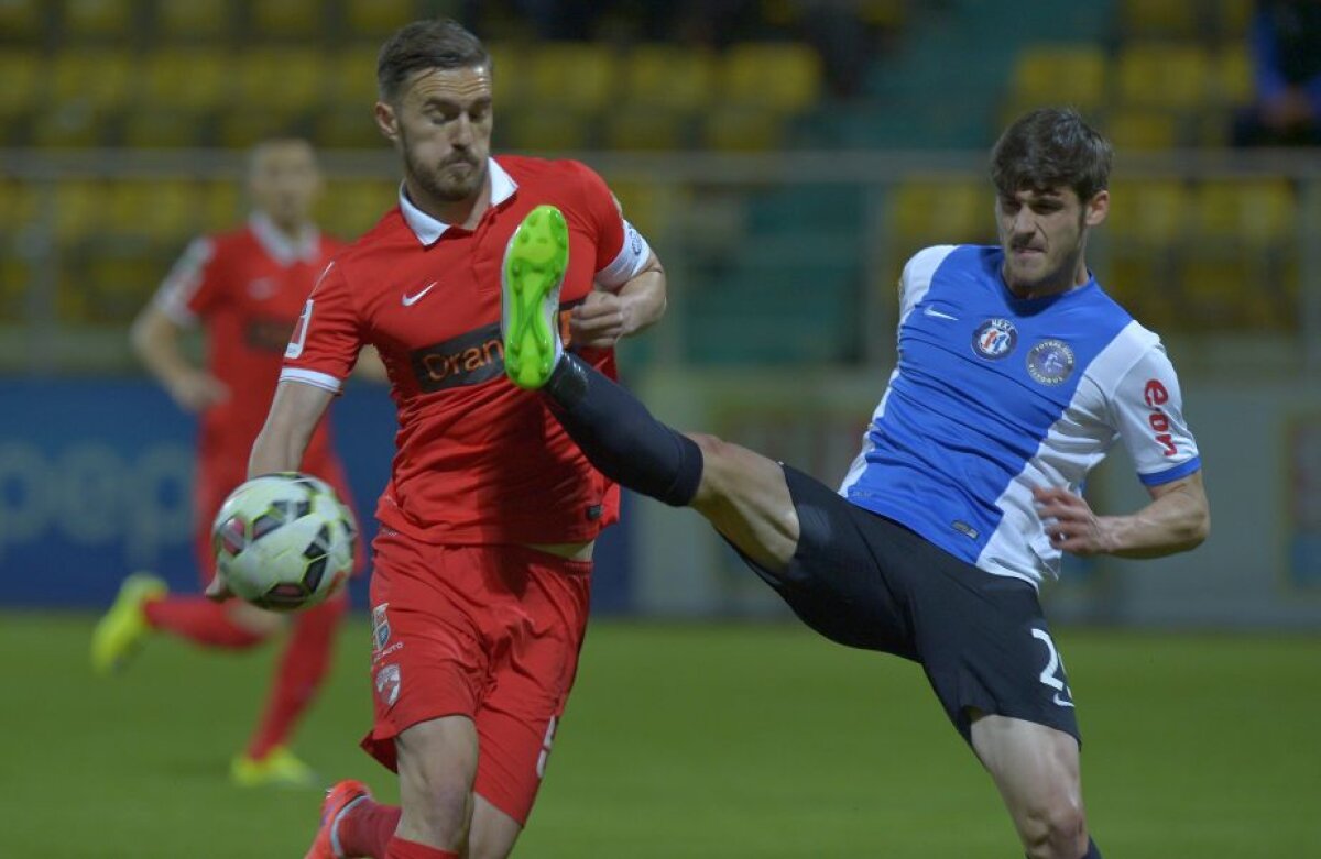 VIDEO+FOTO Viitorul - Dinamo 0-2 » Mircea Rednic debutează cu un succes!