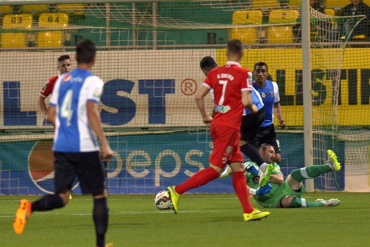 VIDEO+FOTO Viitorul - Dinamo 0-2 » Mircea Rednic debutează cu un succes!