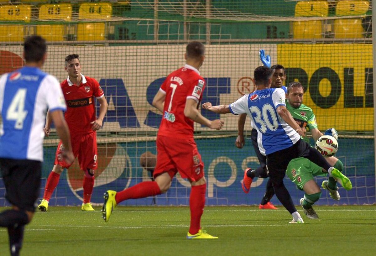 VIDEO+FOTO Viitorul - Dinamo 0-2 » Mircea Rednic debutează cu un succes!