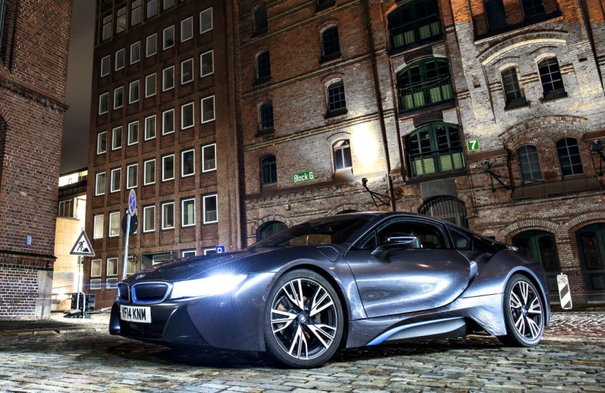 Un drum la lac cu BMW i8 » TopGear nu a ales niciodată ce-i ușor. A decis să ducă un hibrid sport într-o călătorie de 2.500 de kilometri