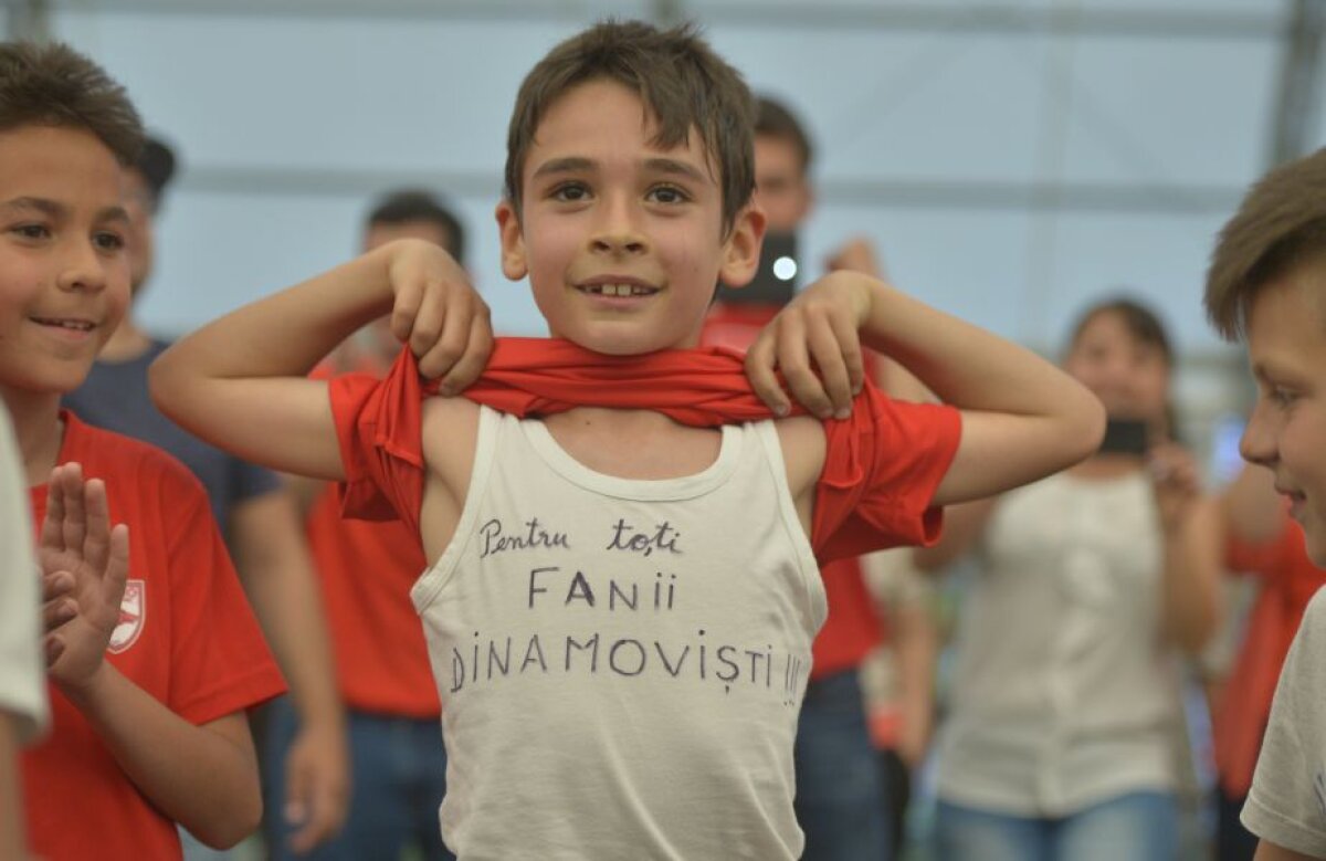 Lacrimile transformate în zîmbete! » Băiatul care a plîns de ciudă după Derby de România și-a luat revanșa în fața roș-albaștrilor