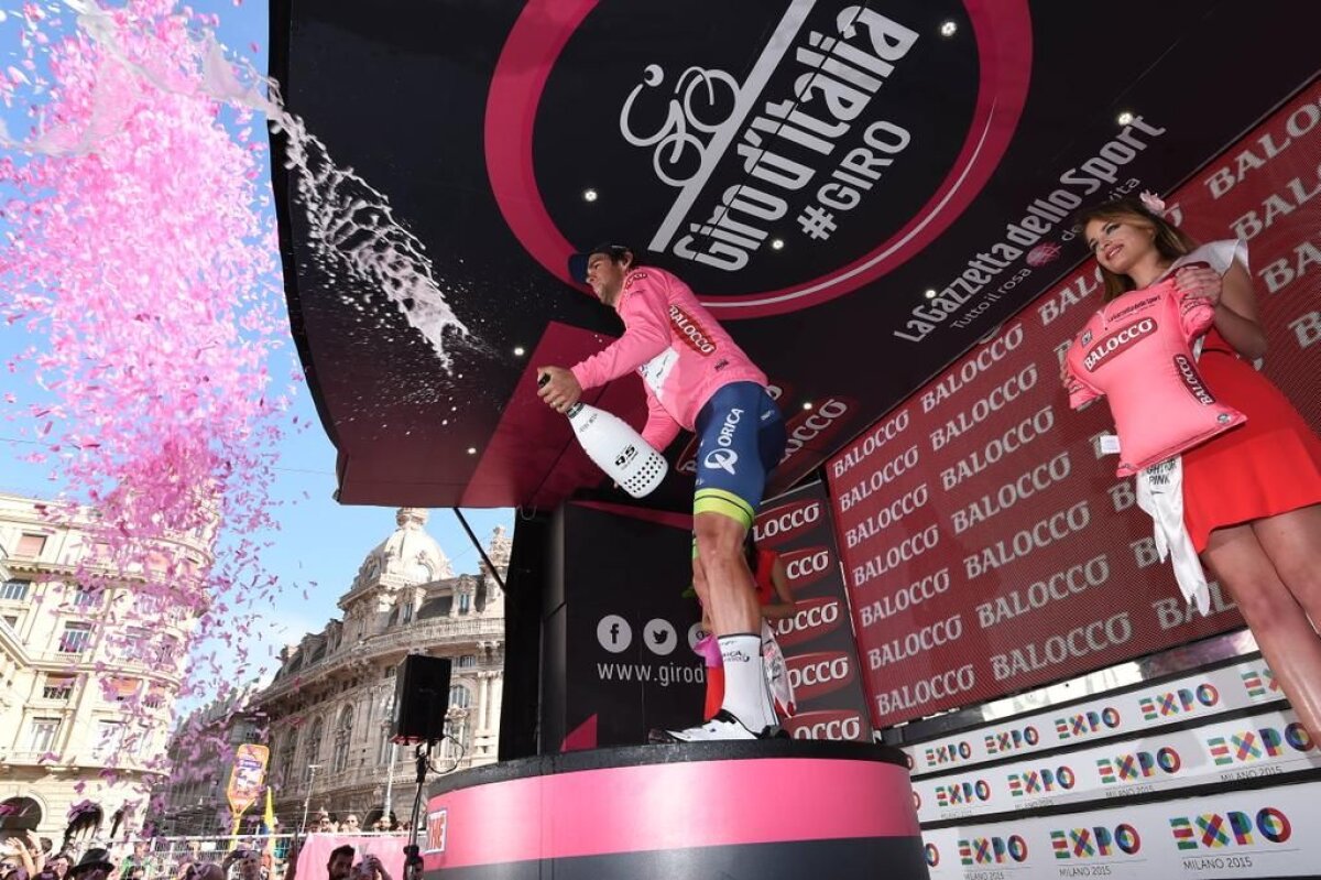 FOTO Prima "victimă" în Turul Italiei! Elia Viviani a cîștigat etapa a doua, Contador se debarasează de un rival