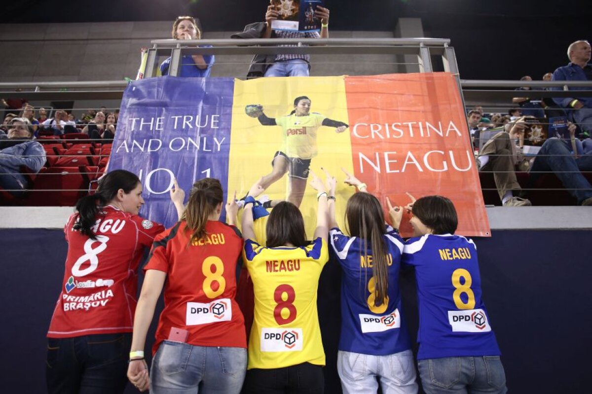 FOTO Neagu de Ligă » Buducnost a cîștigat ieri Champions League, după ce a trecut în finală de Larvik cu 26-22