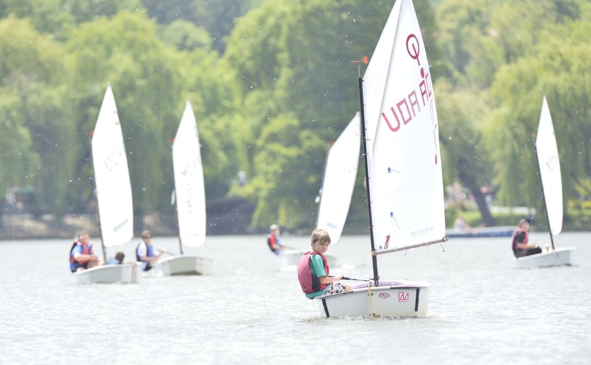 Rechinii mai și pierd uneori! » Triumful unui antrenor încăpățînat: cele 7 hectare din Parcul Herăstrău revin bucureştenilor