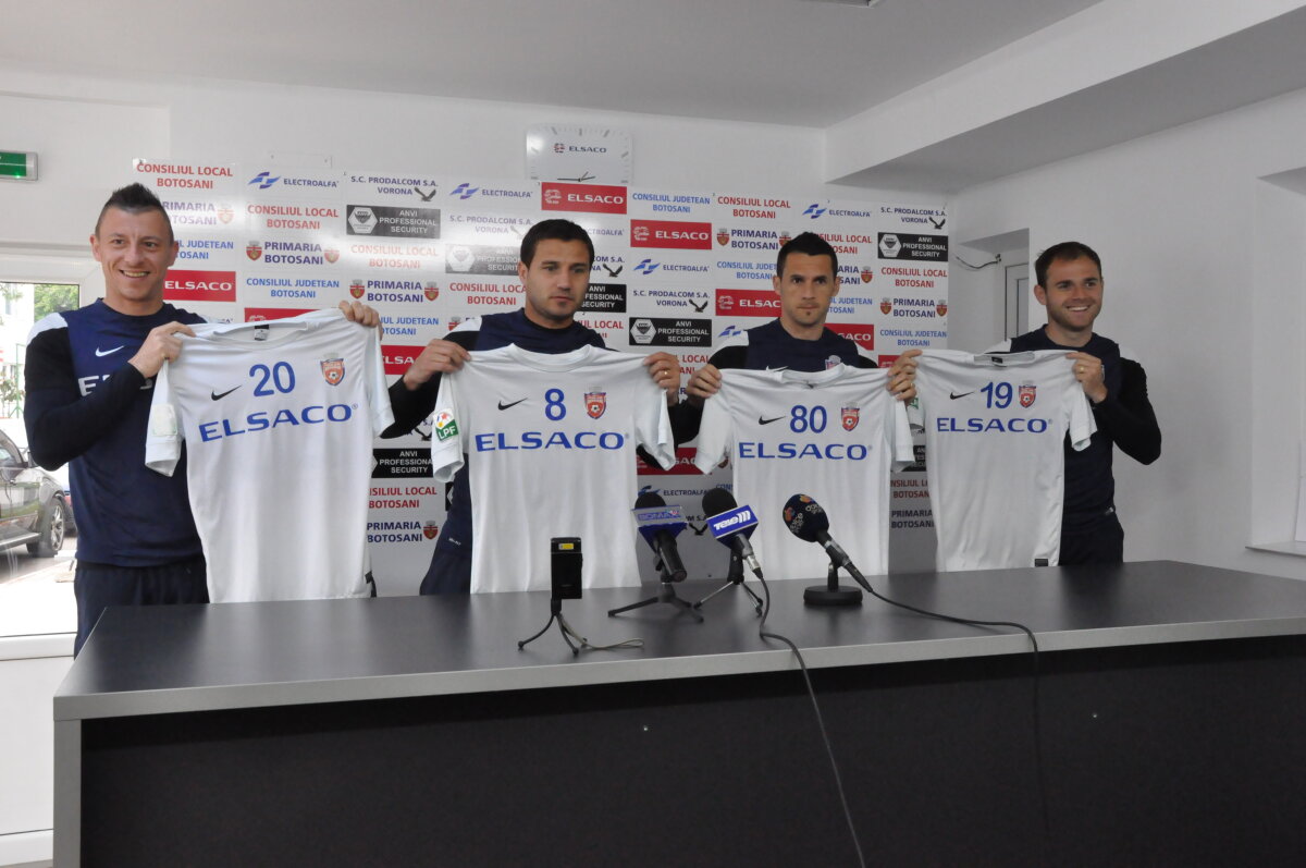 FOTO Mobilizare pentru Denis! Fiul lui Costel Enache are nevoie de ajutor, iar jucătorii își vînd tricourile pentru el. Primul e N'Doye