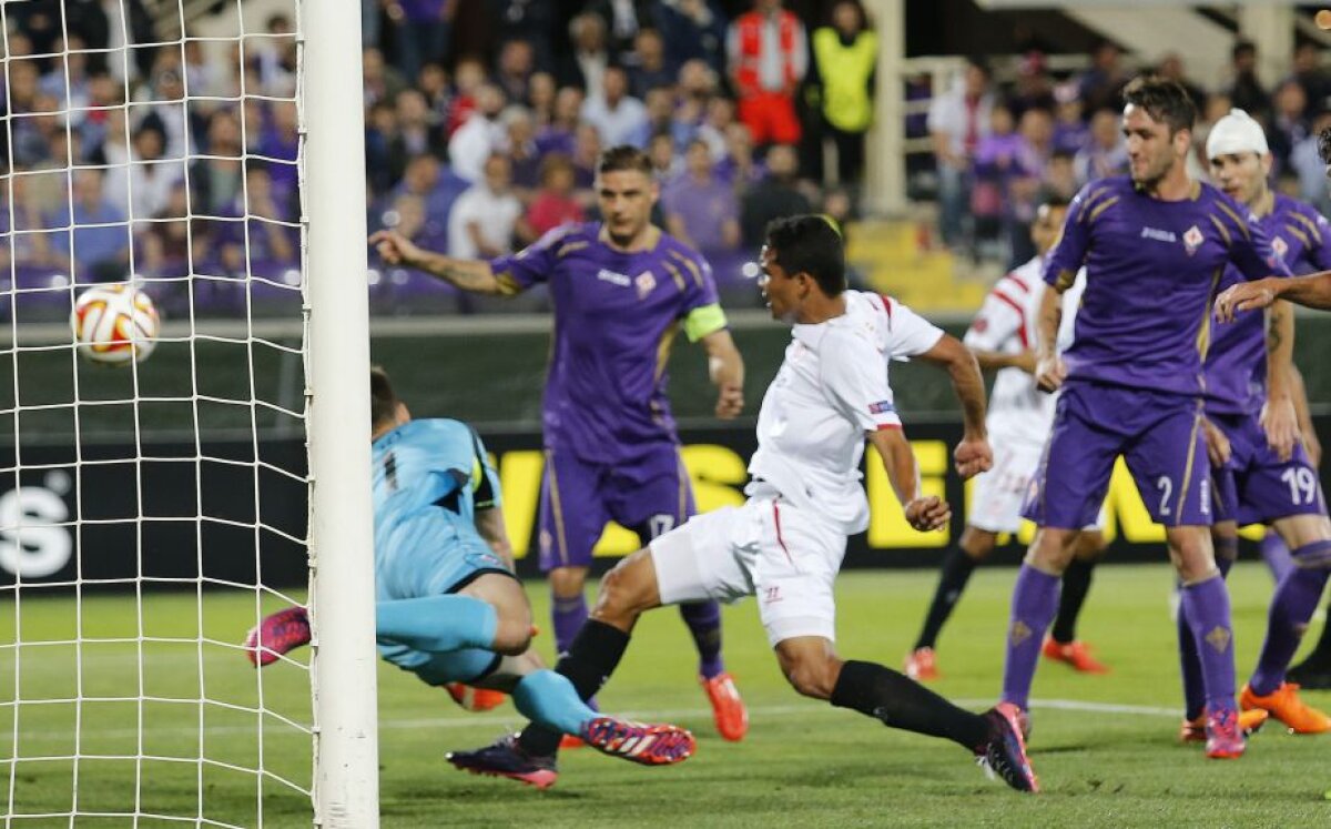 VIDEO+FOTO Ciao, Italia! Fiorentina și Napoli au fost trimise acasă, Sevilla și Dnepr se vor lupta la Varșovia pentru trofeul Europa League