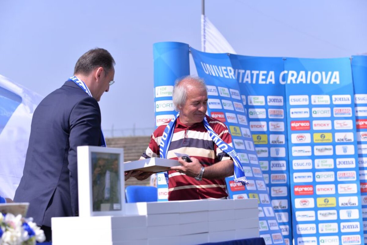 GALERIE FOTO Legendele Craiovei şi-au luat rămas bun de la stadionul "Ion Oblemenco"