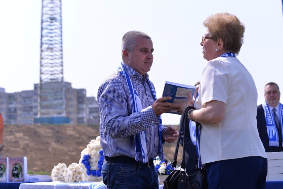 GALERIE FOTO Legendele Craiovei şi-au luat rămas bun de la stadionul "Ion Oblemenco"