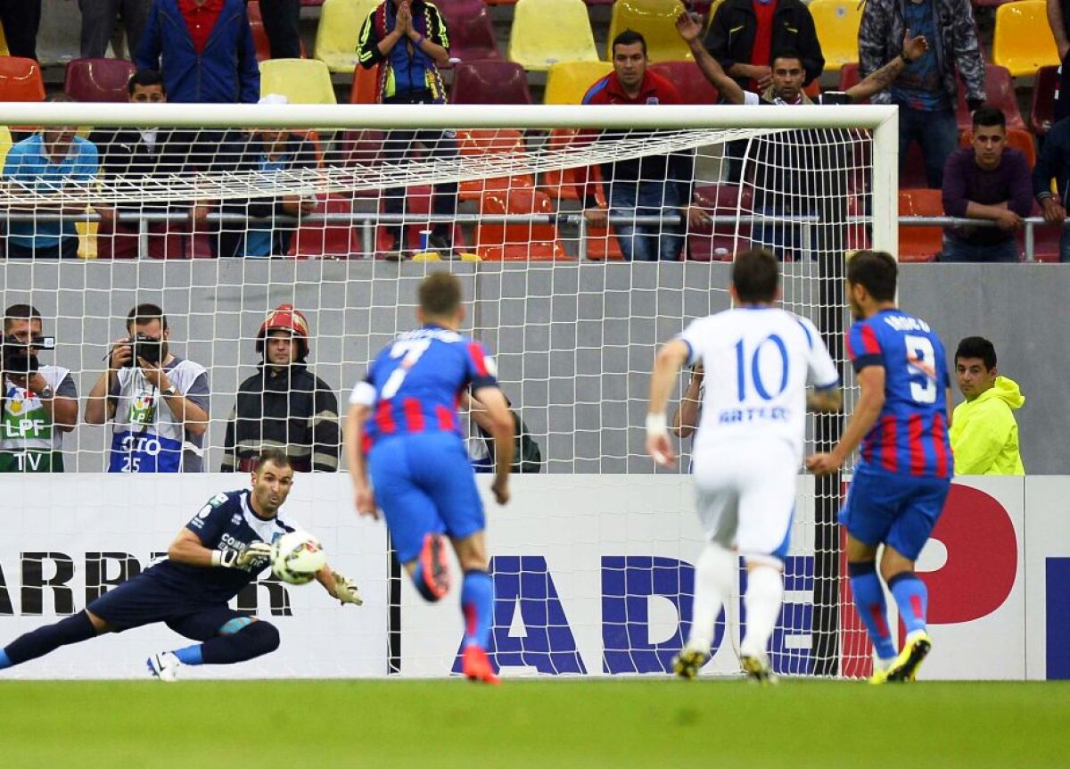 FOTO și VIDEO Primul trofeu pentru Gâlcă » Steaua a cîștigat Cupa Ligii în fața Pandurilor, scor 3-0