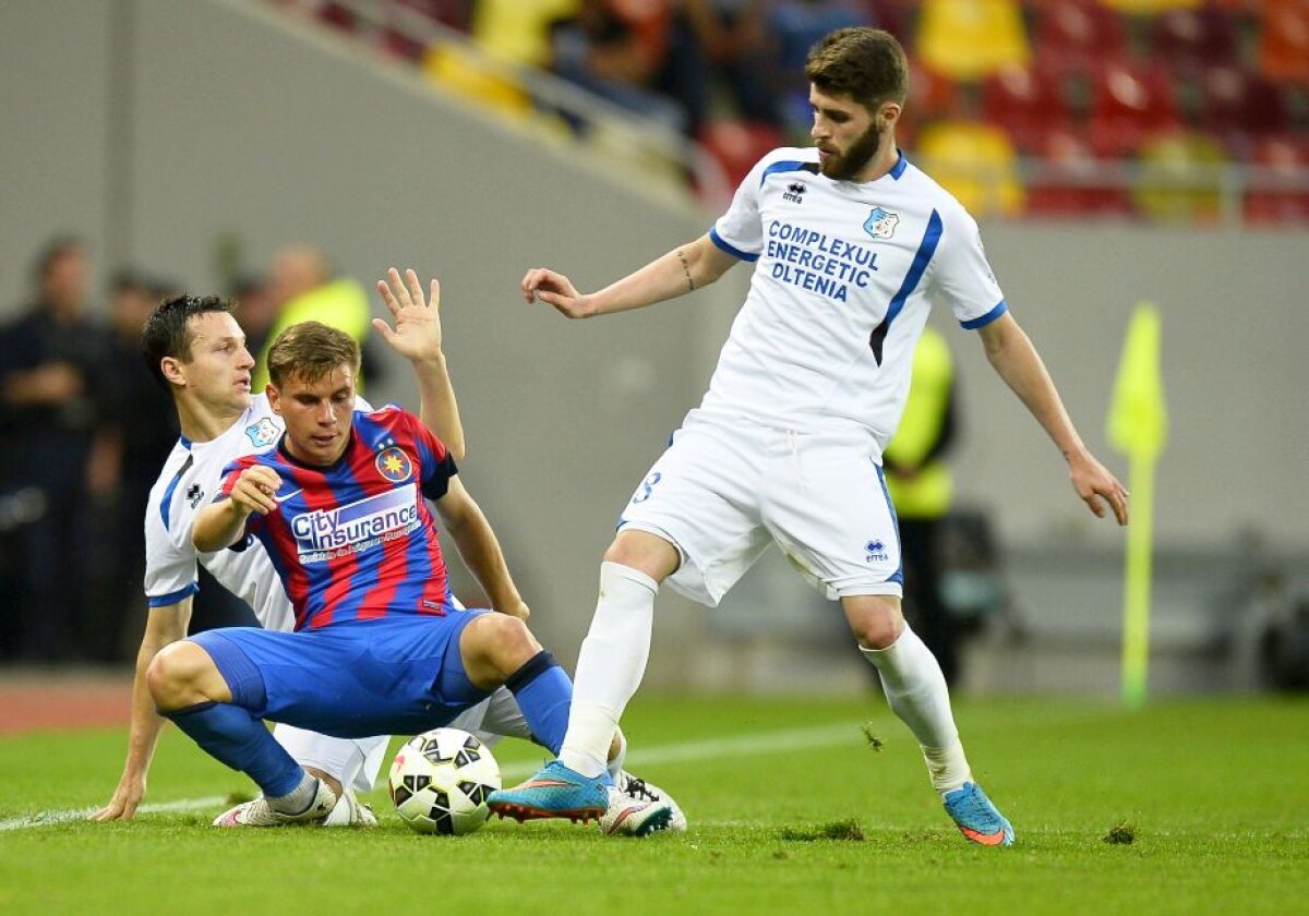 FOTO și VIDEO Primul trofeu pentru Gâlcă » Steaua a cîștigat Cupa Ligii în fața Pandurilor, scor 3-0