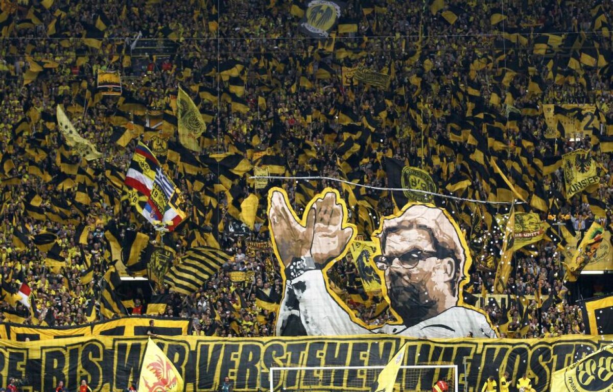VIDEO şi FOTO "Danke, Jurgen" » Coregrafie 3D spectaculoasă realizată de fanii Borussiei Dortmund pentru Klopp