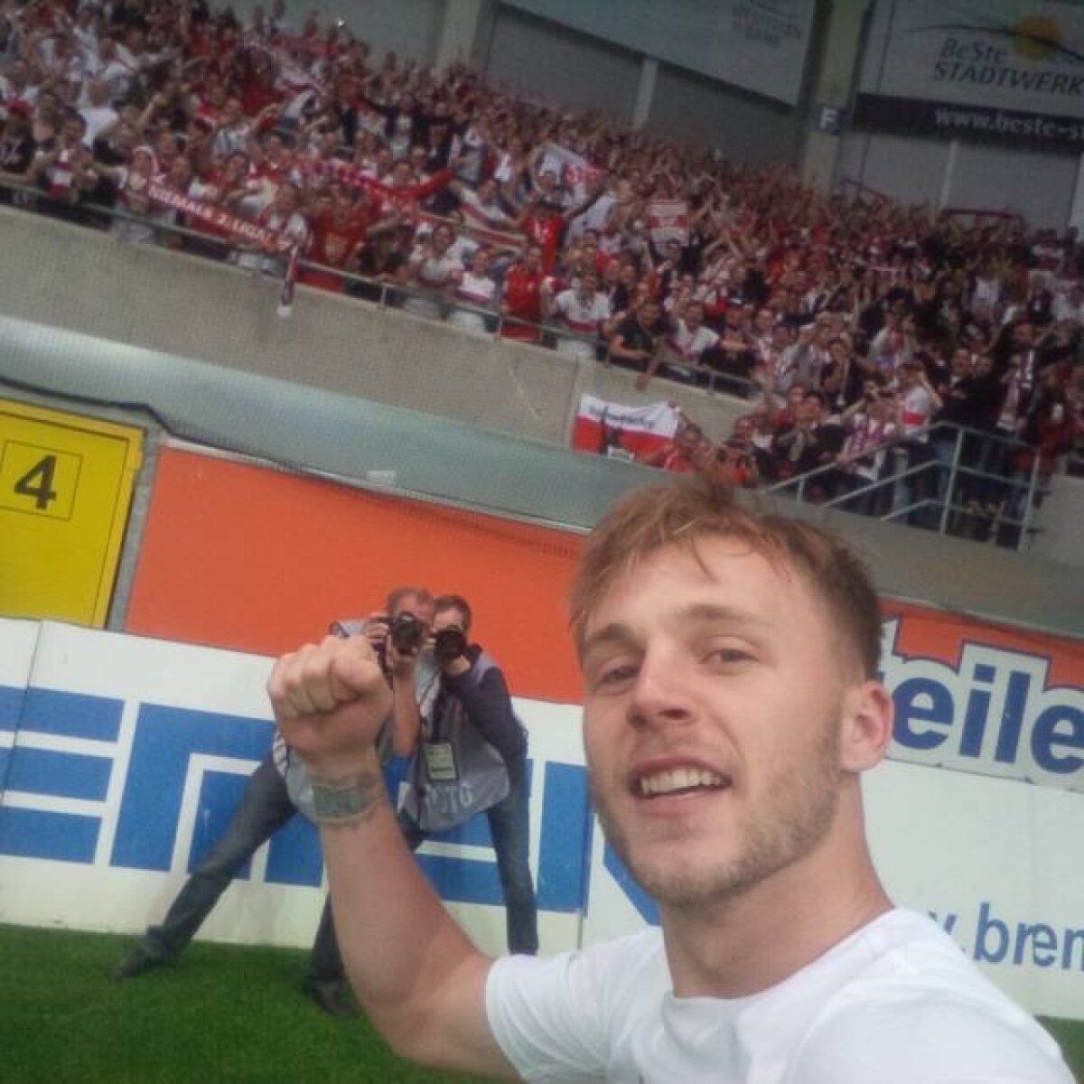 VIDEO Eroul ”şvabilor” » Maxim a pasat decisiv la golul care a salvat-o pe Stuttgart de la retrogradare