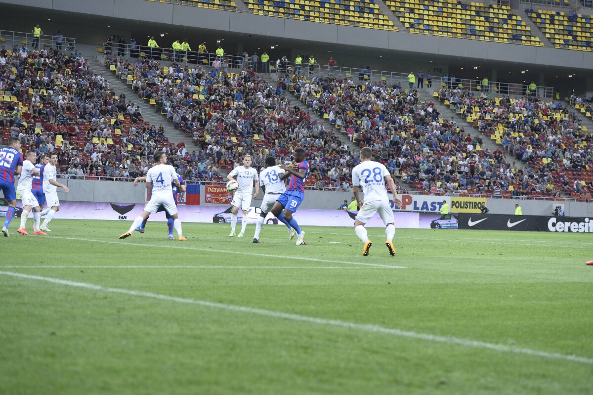 VIDEO și FOTO Final uluitor de sezon » Astra lui Șumudică bate ASA și trimite titlul la Steaua în proporție de 90%! ”Roș-albaștrii” au învins Botoșaniul în 9!