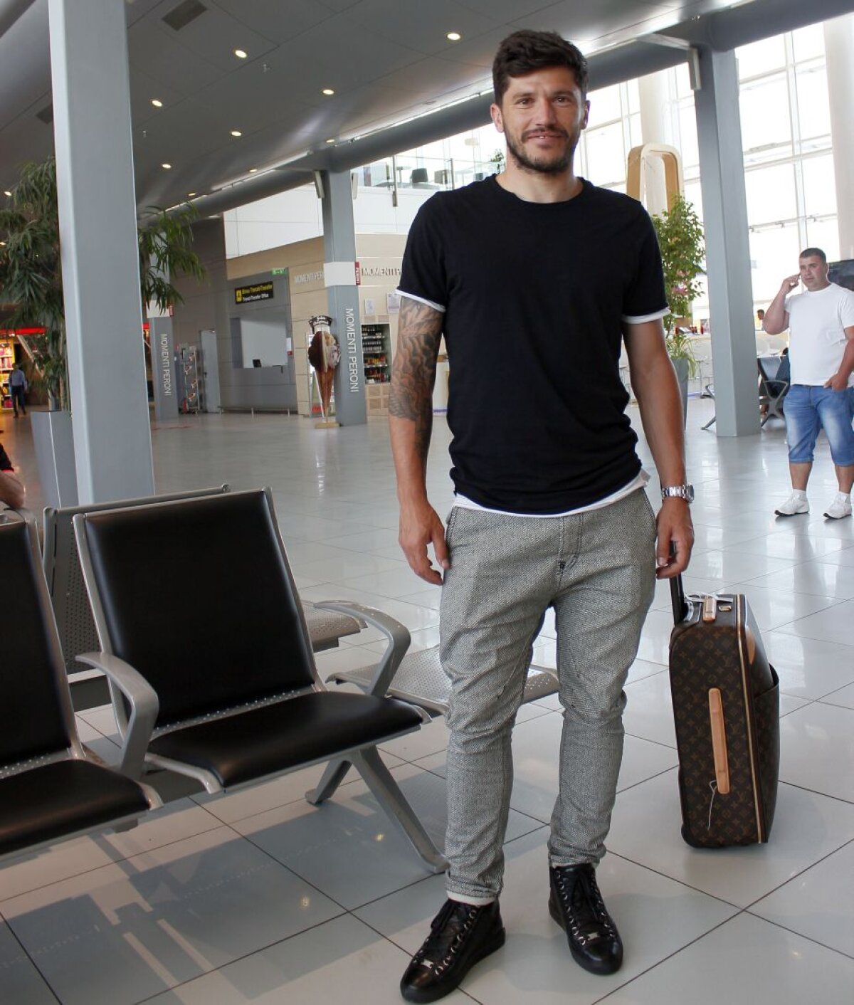 FOTO Își luase vacanță, dar s-a întors de urgență alături de Steaua » Întîmplarea incredibilă trăită de Tănase