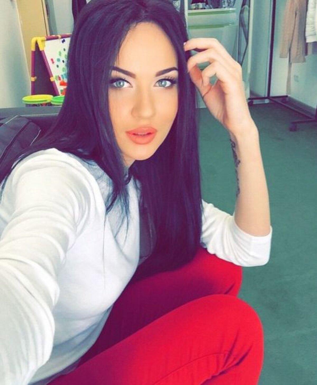 GALERIE FOTO A început isteria! Cristiano e vînat de fotomodele, iar ultima pretendentă arată fabulos