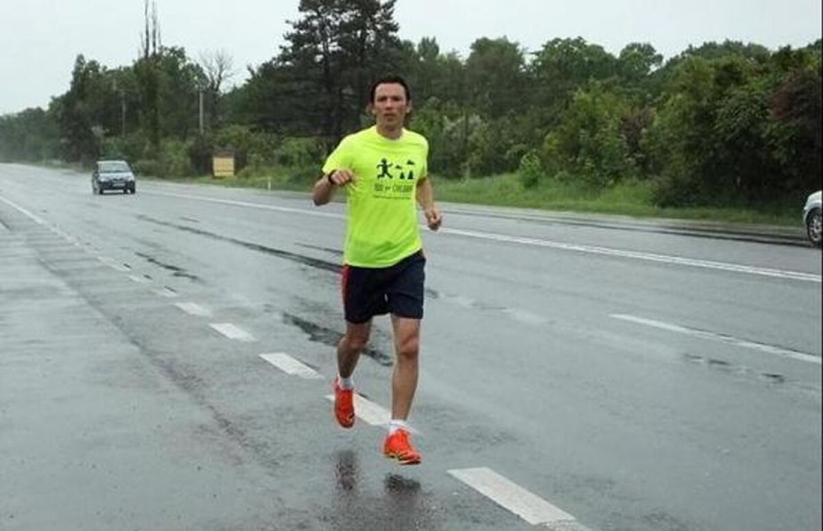 FOTO George Ogăraru participă la ultramaratonul de 100 de kilometri pentru copiii orfani