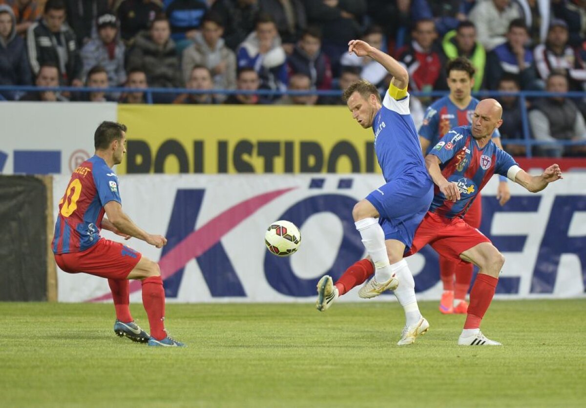 VIDEO şi FOTO » Dramatism în Liga 1! Roş-albaştrii cîştigă campionatul! CSMS Iaşi - Steaua 0-0, ASA - Oţelul  1-2