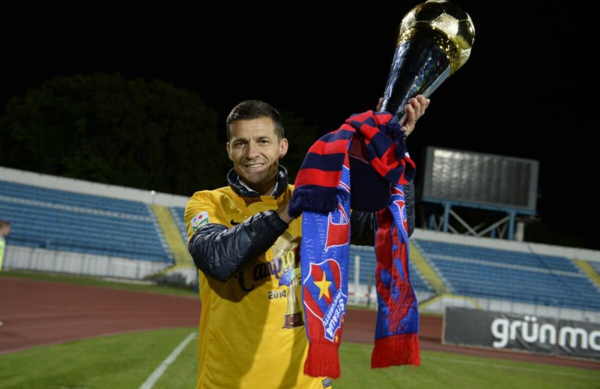 GALERIE FOTO » Imagini fabuloase de la Iași, unde Steaua a sărbătorit titlul pe teren