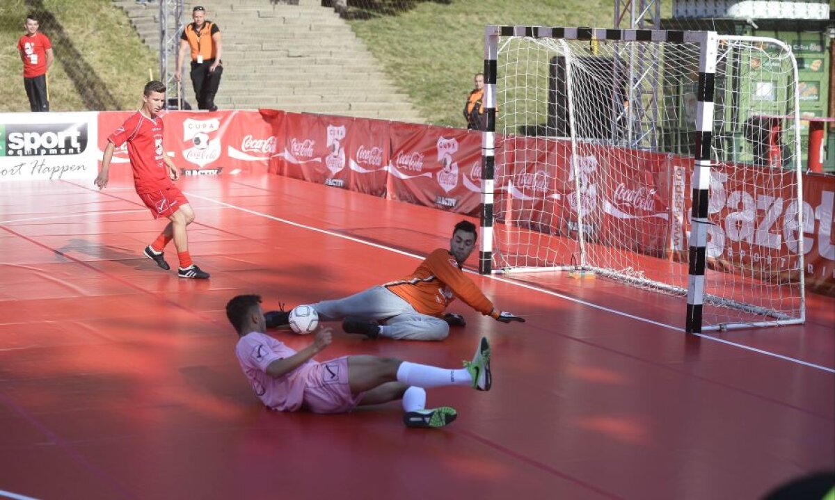 GALERIE FOTO » Ploaie de goluri! LT Doamna Chiajna - LPS Bacău, 9-6