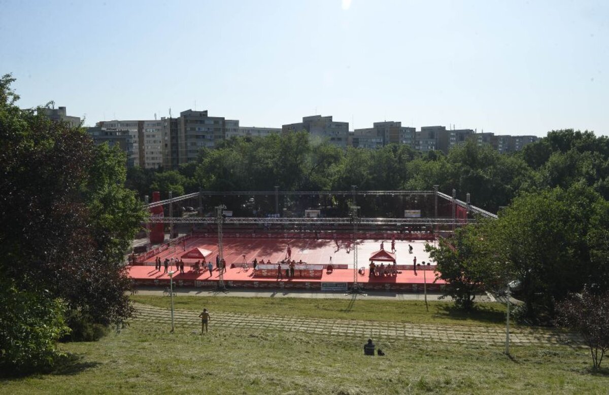 GALERIE FOTO » Ploaie de goluri! LT Doamna Chiajna - LPS Bacău, 9-6