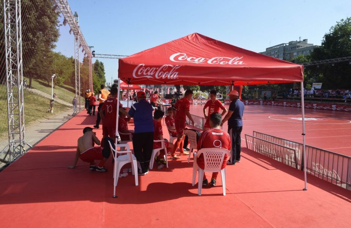 GALERIE FOTO » Ploaie de goluri! LT Doamna Chiajna - LPS Bacău, 9-6